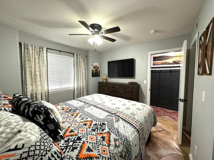 Modern Comfort: Updated Cozy Condo In Indian Point Branson Exterior foto